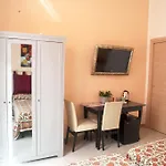 Merulana 4*