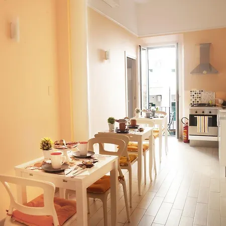 Merulana Bed & Breakfast 4*